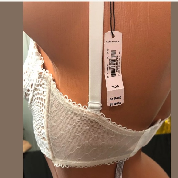 🚫SOLD🚫Victoria's Secret 32DD White Lace Dream - Picture 2 of 5